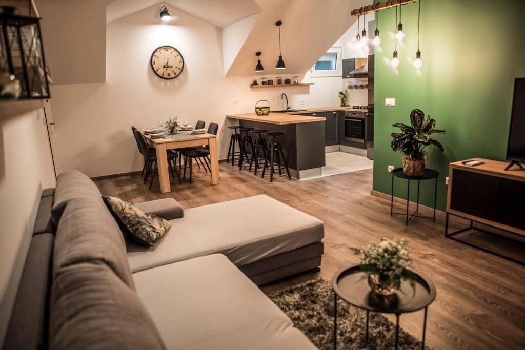 Soul House Omis Apartment Exterior photo